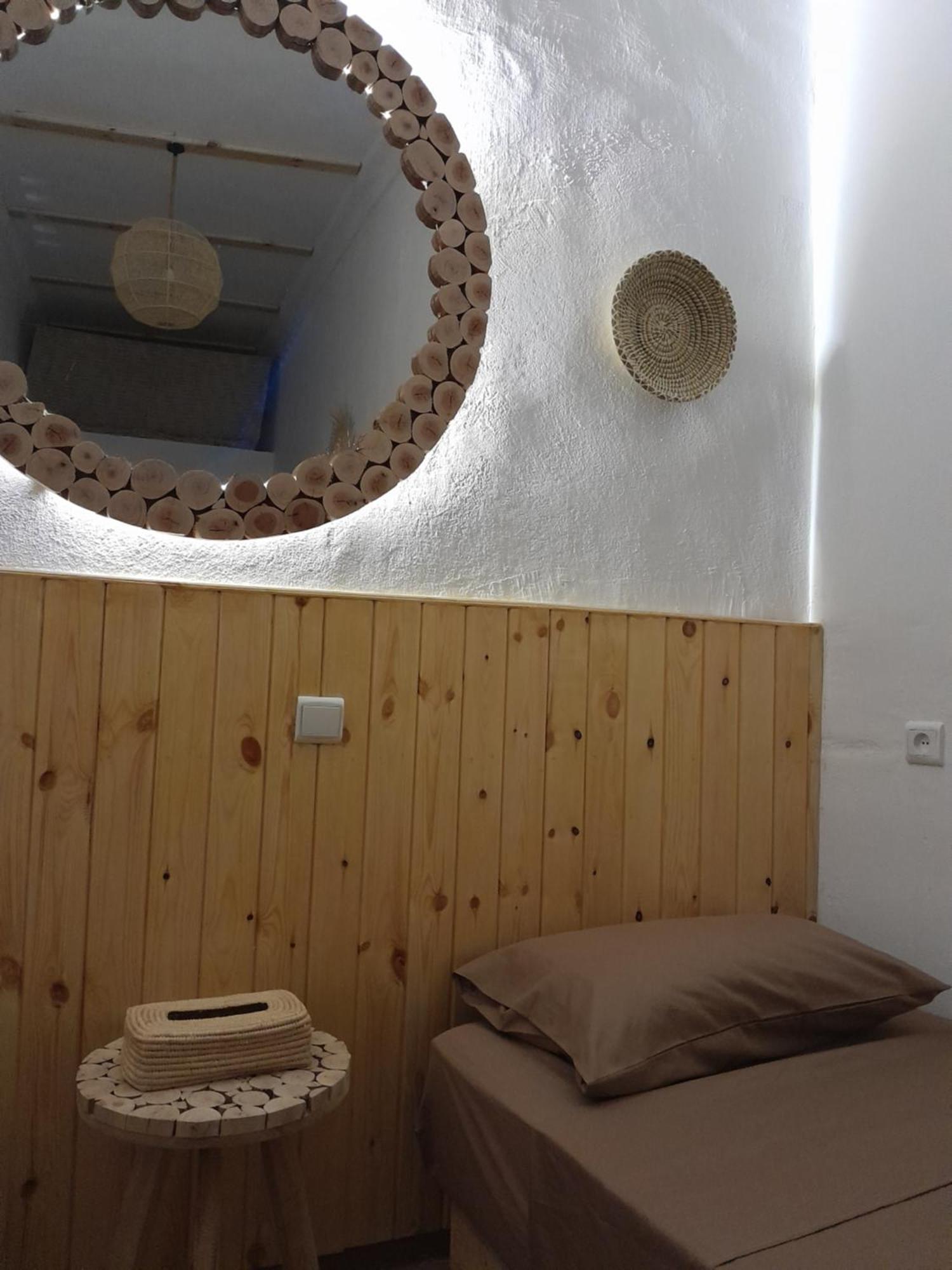 Hostel Four Seasons Tétouan Esterno foto